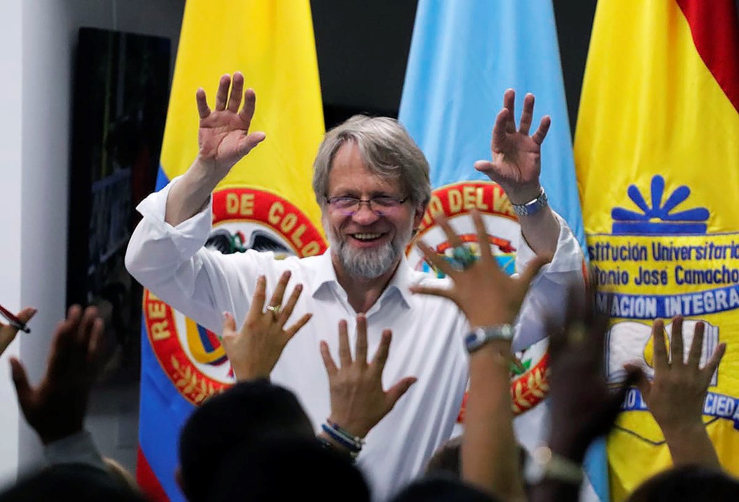 Conversatorio Institucionalidad, Democracia y Paz Por Antanas Mockus.