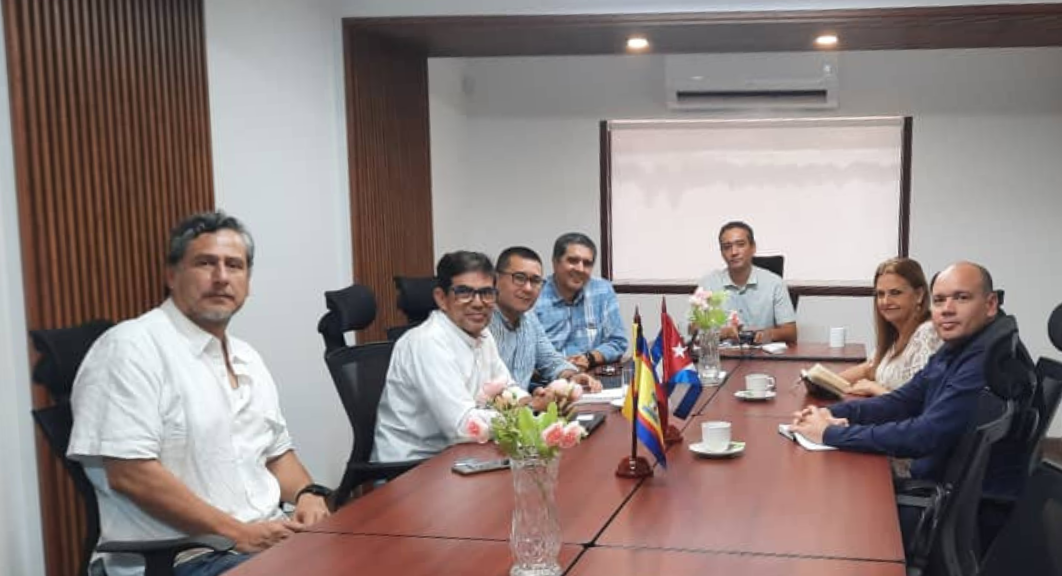UniCamacho Fortalece Vínculos en Tecnología e Ingeniería con la UCI de Cuba