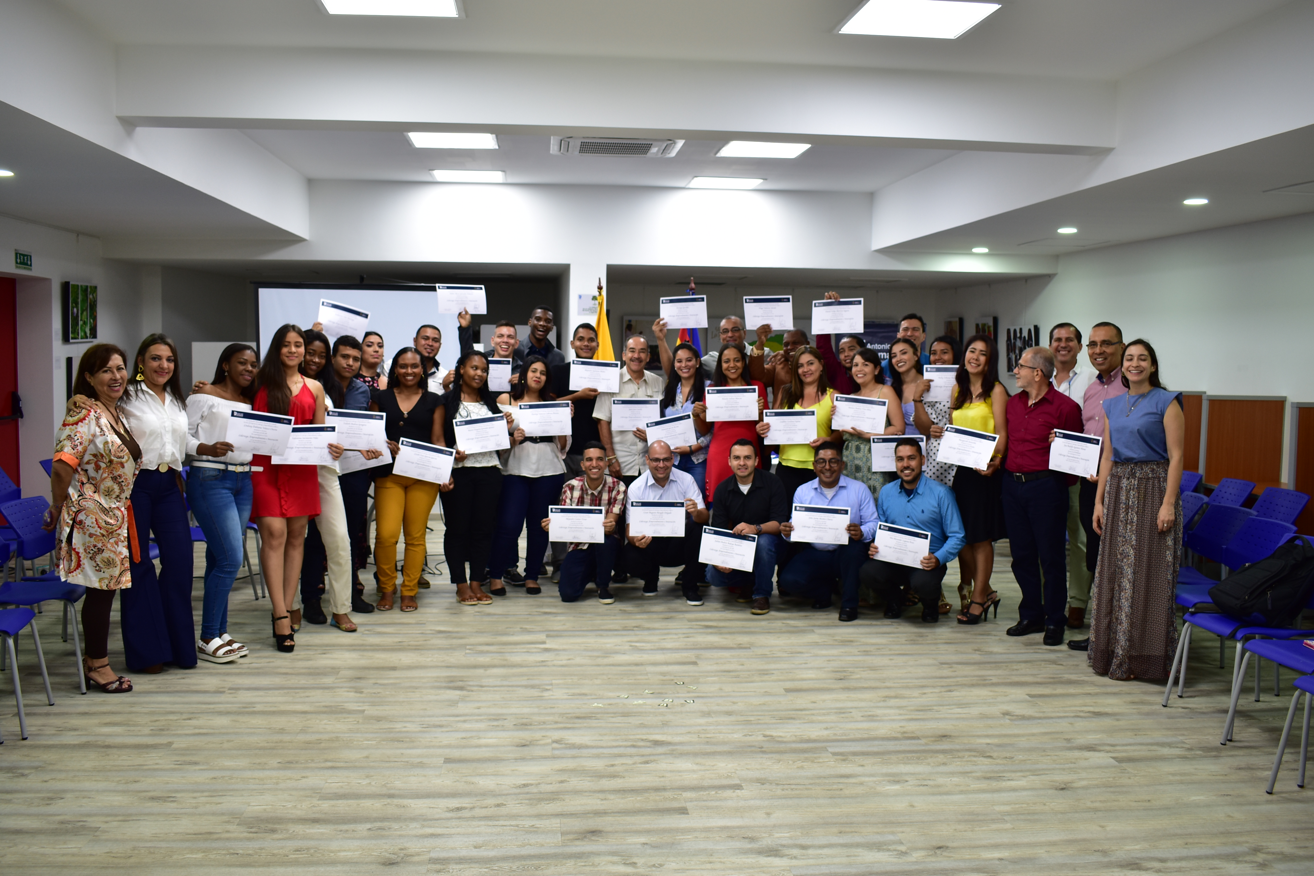 Clausura del curso de Liderazgo + Emprendimiento + Innovación