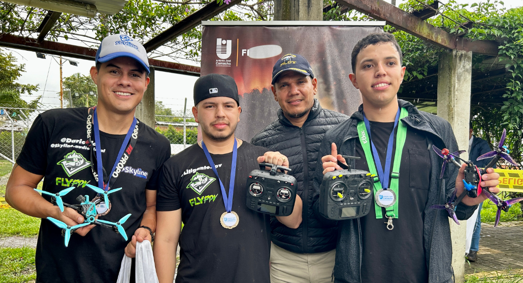 Ingeniería en el aire: Drones conquistan la Semana Universitaria