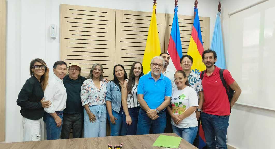 Avanza mesa de educación ambiental en la Unicamacho
