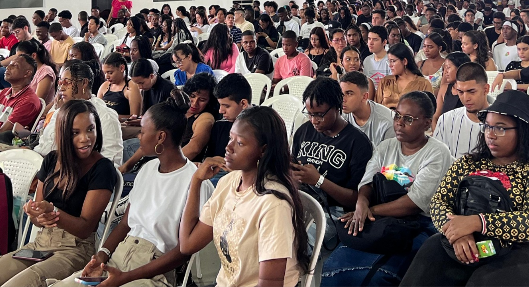 Facultad de Ciencias Empresariales cuenta con nuevos nuevos estudiantes de primer semestre