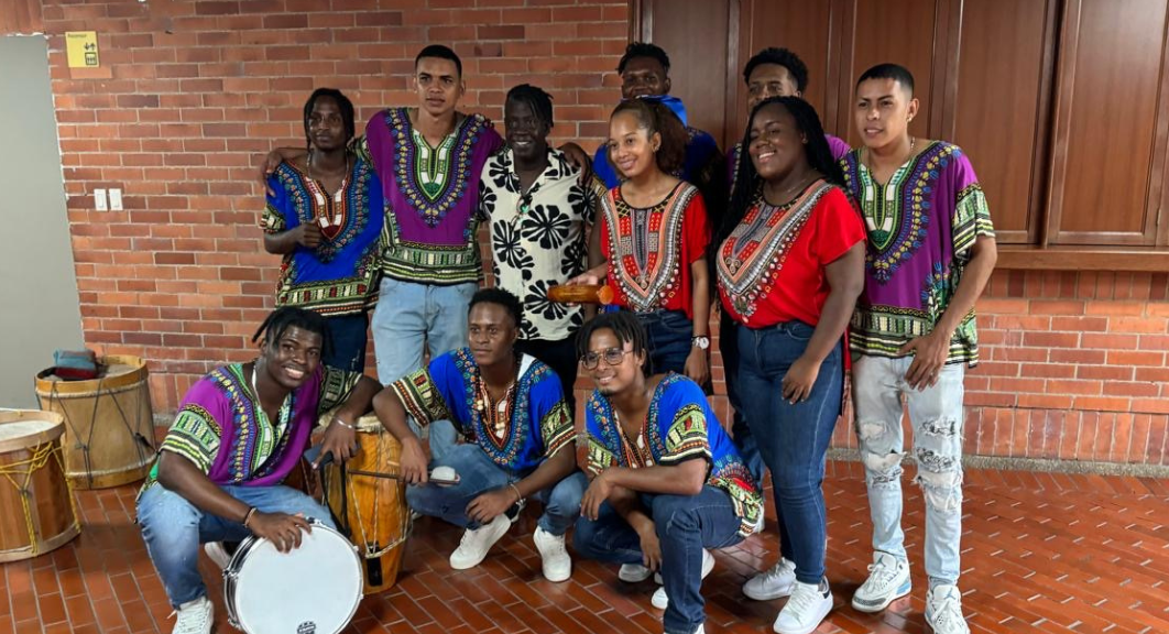 UniCamacho Celebra el éxito de sus estudiantes en los Festivales Regionales Universitarios de las Artes y las Culturas