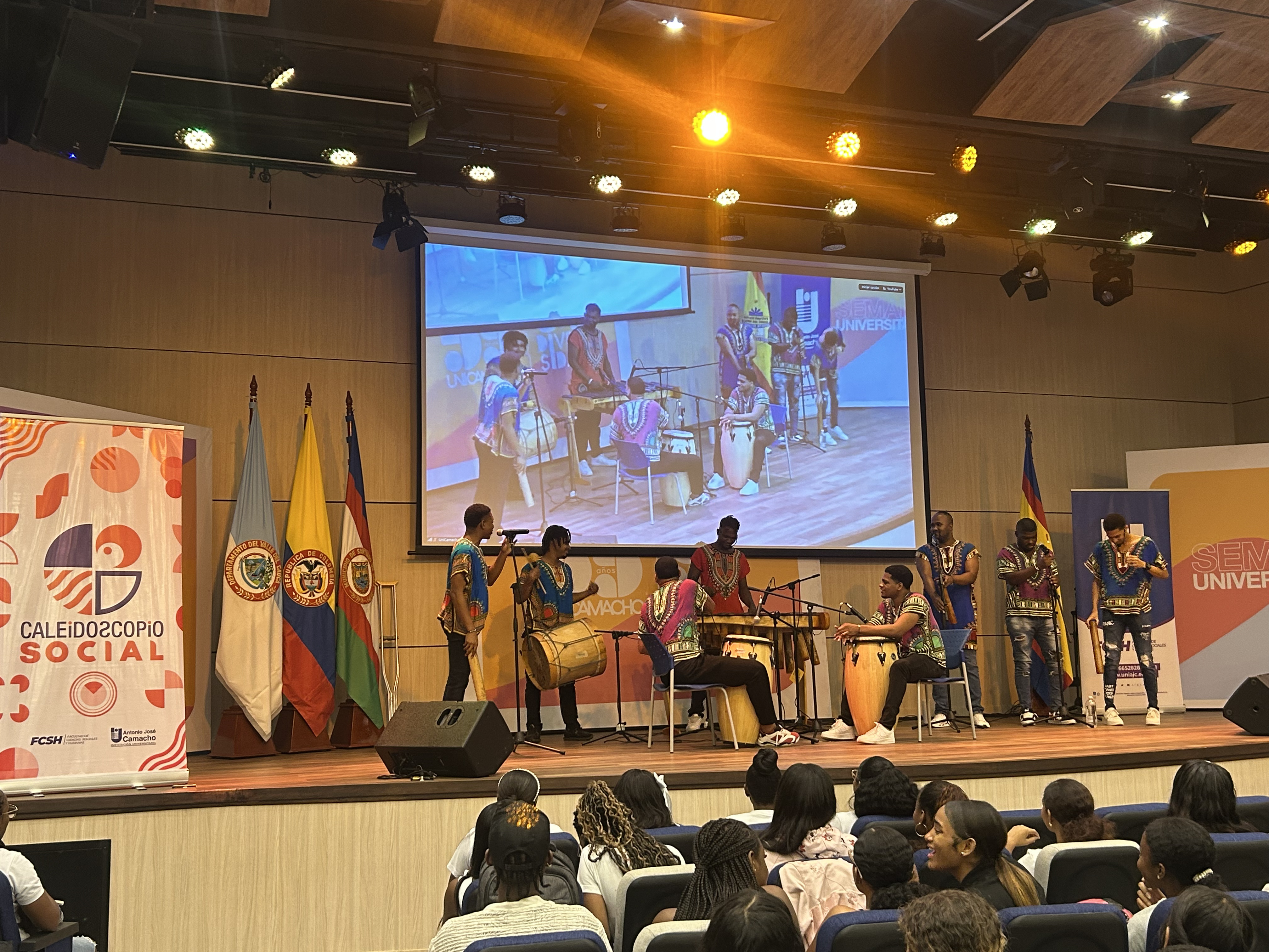 Así se vivió el lanzamiento de V Caleidoscopio organizado por estudiantes de Comunicación Social