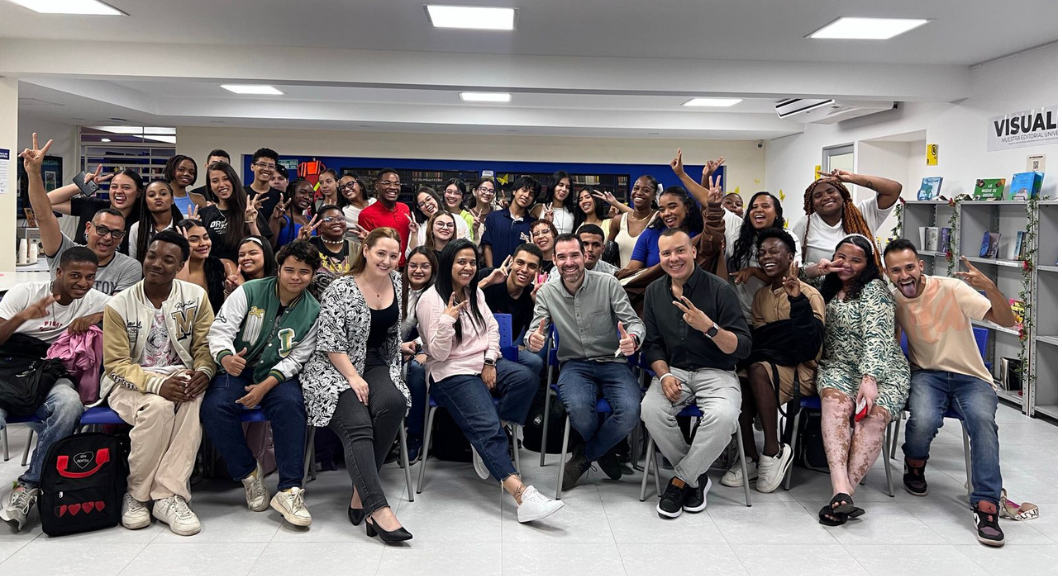 Unicamacho recibió la gran visita del docente español Daniel Martín Pena